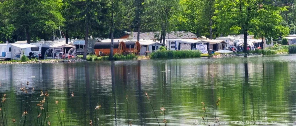 Wohnmobilstellplätze in Deutschland Campingurlaub am See Wohnwagen Urlaub in Bayern
