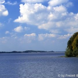 deutschland-hamburg-strandurlaub-meer-nordsee-leuchtturm