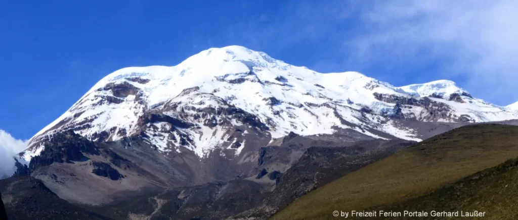 Cimborazo Gipfel in den Anden - Tagesausflüge in Ecuador Reisetipps Quito Sehenswürdigkeiten und Tagesausflüge in Ecuador