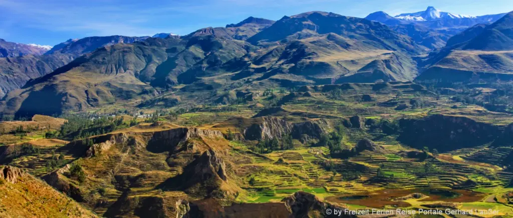 Rundreise in Südamerika Motorradurlaub Peru Colca Canyon im Hochland